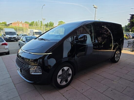 Hyundai Staria 9S 2.2 CRDI 177CV 8-P PLAZAS AUT TECNO  AÑO 2023